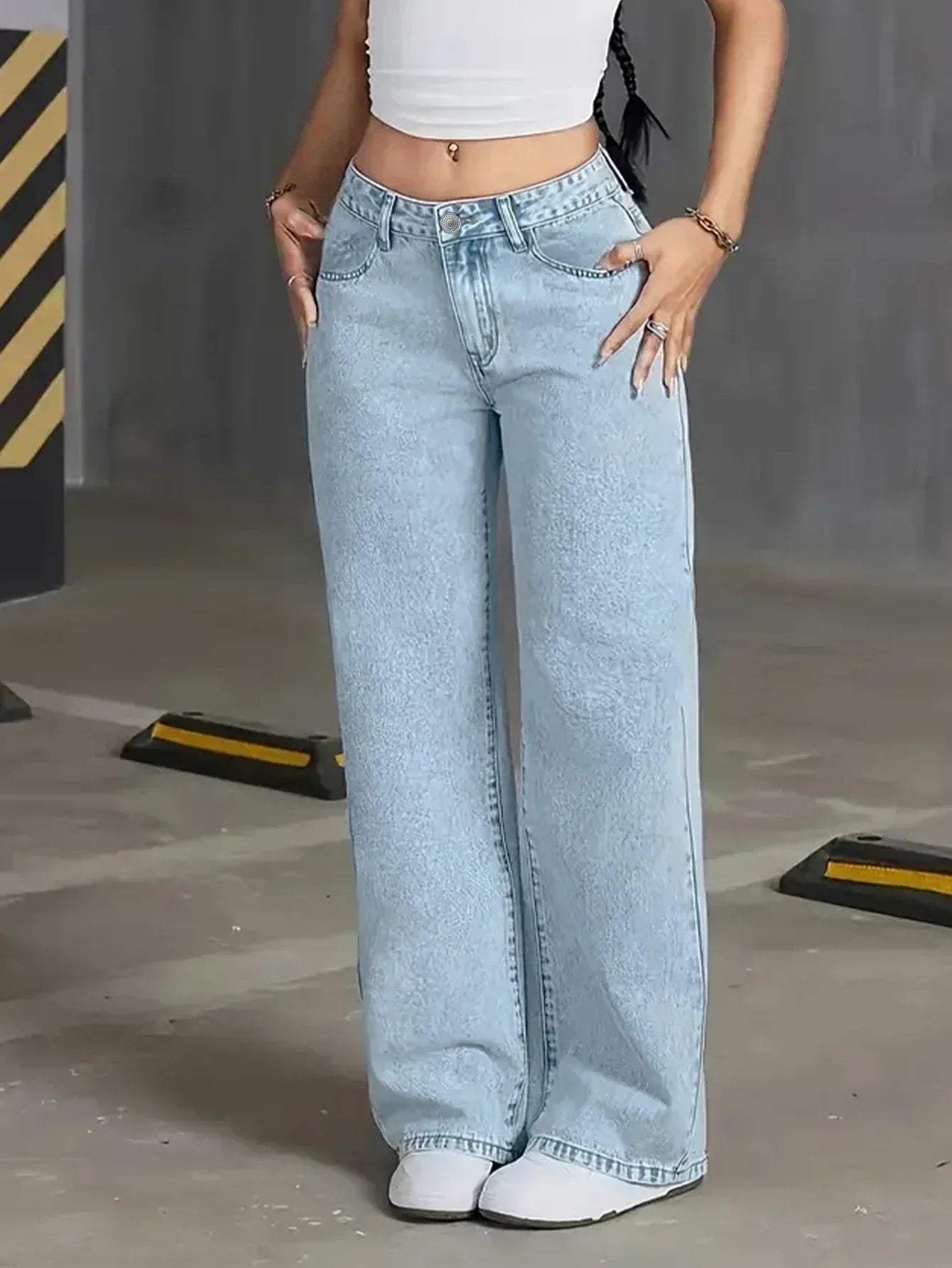 Natalie | Women’s Light Wash Wide Leg Jean